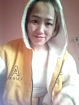 Snapshot of Fienjr chatting on 11-20-25, 07:08 Fienjr online show from 11-20-25, 07:08