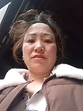 Snapshot of Fienjr chatting on 12-13-25, 11:54 Fienjr online show from 12-13-25, 11:54