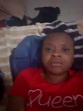 Snapshot of Angel_Kitty96 chatting on 11-15-25, 04:36 Angel Kitty96 online show from 11-15-25, 04:36