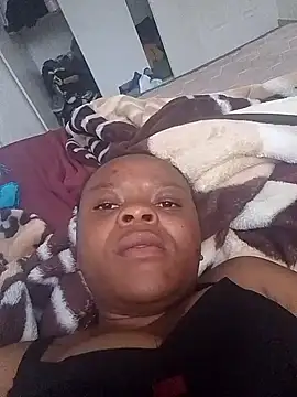 Snapshot of Angel_Kitty96 chatting on 11-16-25, 05:02 Angel Kitty96 online show from 11-16-25, 05:02