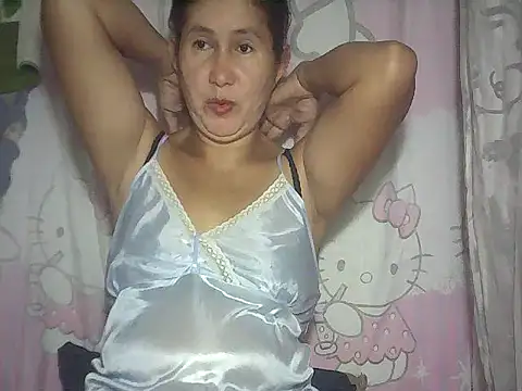 Snapshot of sweet_candiceee chatting on 10-15-25, 12:44 sweet candiceee online show from 10-15-25, 12:44