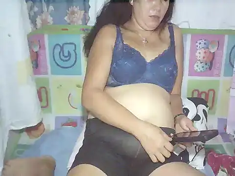 Snapshot of sweet_candiceee chatting on 11-01-25, 09:06 sweet candiceee online show from 11-01-25, 09:06