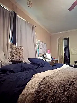 mresquared online show from 04-08-26, 09:04