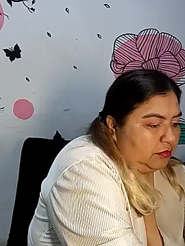 curvy diva  online show from 10-14-25, 01:12