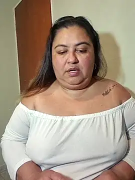 curvy diva  online show from 03-28-26, 11:15