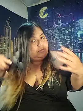 curvy diva  online show from 04-15-26, 10:22