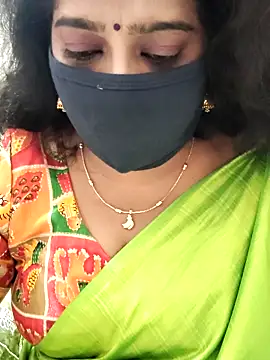 Snapshot of saritha29 chatting on 10-24-25, 05:09 saritha29 online show from 10-24-25, 05:09