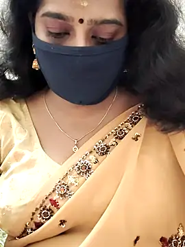 Snapshot of saritha29 chatting on 10-28-25, 08:40 saritha29 online show from 10-28-25, 08:40