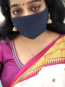 Snapshot of saritha29 chatting on 10-31-25, 05:14 saritha29 online show from 10-31-25, 05:14