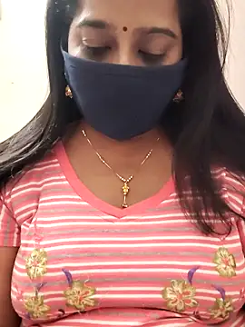 Snapshot of saritha29 chatting on 11-23-25, 05:57 saritha29 online show from 11-23-25, 05:57