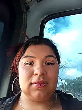 snow belle online show from 10-26-25, 06:03