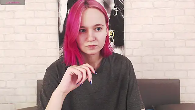 Snapshot of Ericha_Stone chatting on 09-09-25, 08:03 Ericha Stone online show from 09-09-25, 08:03