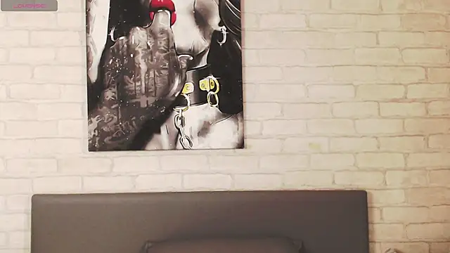 Snapshot of Ericha_Stone chatting on 09-14-25, 01:49 Ericha Stone online show from 09-14-25, 01:49