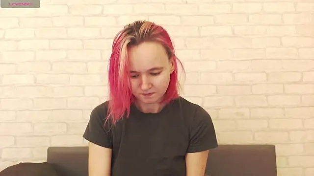 Snapshot of Ericha_Stone chatting on 11-03-25, 04:25 Ericha Stone online show from 11-03-25, 04:25