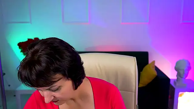 HelenBeler online show from 09-17-25, 08:38