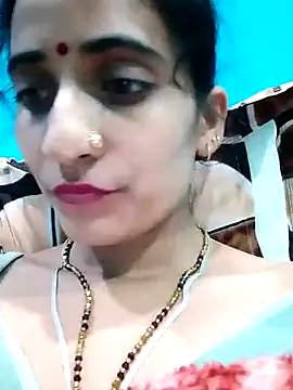 Snapshot of Pahadi_couple chatting on 10-03-25, 07:55 Pahadi couple online show from 10-03-25, 07:55