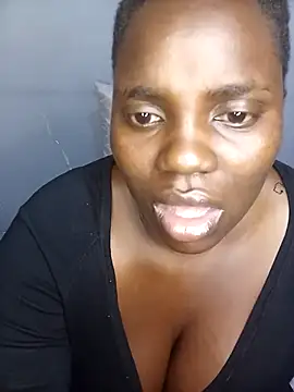 Snapshot of TheSpiceyQueen chatting on 09-09-25, 11:26 TheSpiceyQueen online show from 09-09-25, 11:26