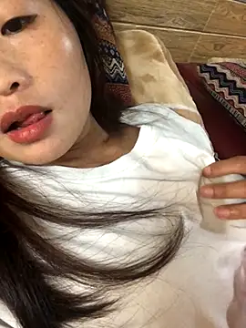 Snapshot of LiLy-0477 chatting on 10-12-25, 09:30 LiLy-0477 online show from 10-12-25, 09:30