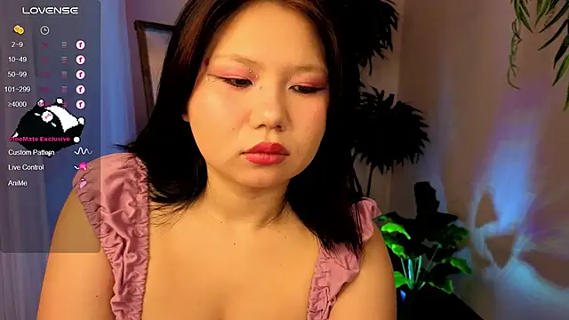 Snapshot of Moana_light chatting on 10-03-25, 02:08 Moana light online show from 10-03-25, 02:08