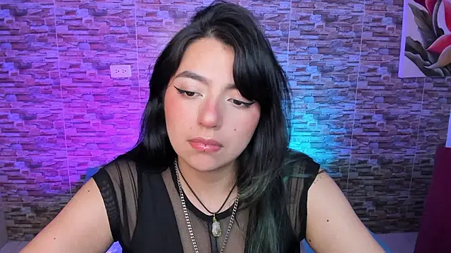 Snapshot of sammy_bunny1 chatting on 02-11-26, 02:05 sammy bunny1 online show from 02-11-26, 02:05