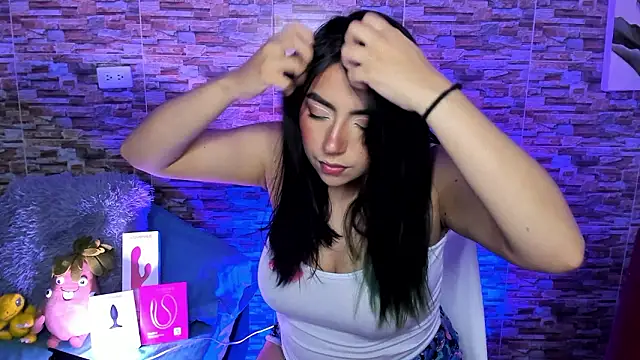 Snapshot of sammy_bunny1 chatting on 03-16-26, 05:13 sammy bunny1 online show from 03-16-26, 05:13