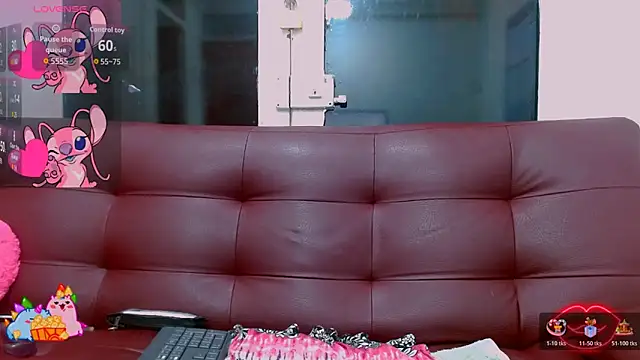 Snapshot of carolina_squirt21 chatting on 02-18-26, 09:33 carolina squirt21 online show from 02-18-26, 09:33