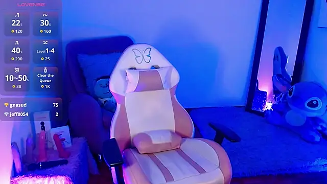 Snapshot of saanti_foxs chatting on 09-11-25, 04:12 saanti foxs online show from 09-11-25, 04:12