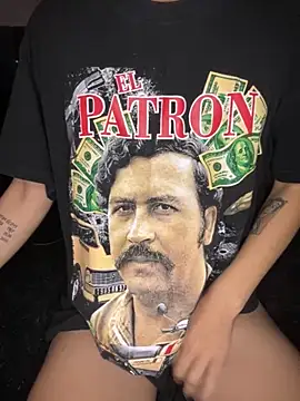 Snapshot of blinkiii_ chatting on 09-18-25, 10:34 blinkiii online show from 09-18-25, 10:34