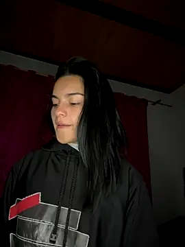 Snapshot of blinkiii_ chatting on 10-19-25, 12:00 blinkiii online show from 10-19-25, 12:00