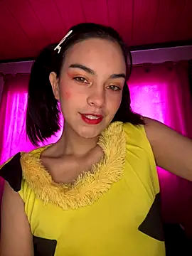 Snapshot of blinkiii_ chatting on 10-31-25, 03:13 blinkiii online show from 10-31-25, 03:13