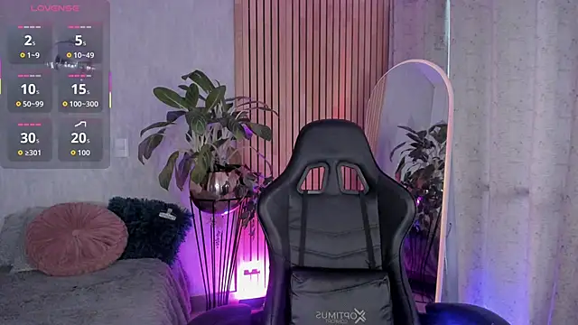 emma       online show from 11-12-25, 08:30