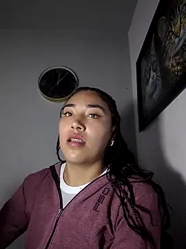 AmberGold- online show from 11-20-25, 08:36