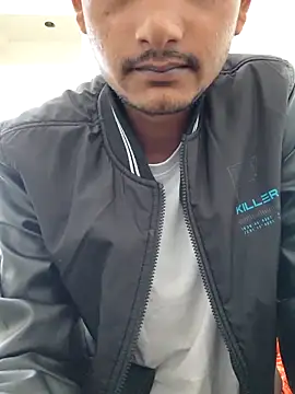 onlymasti00 online show from 11-06-25, 06:25