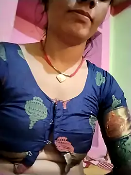 Sapna meena online show from 10-28-25, 03:47