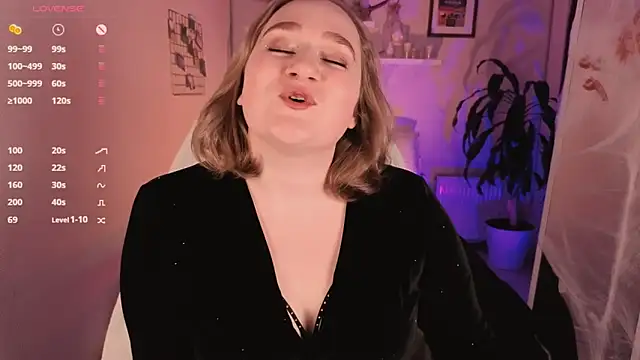 Kitty Rest  online show from 10-21-25, 03:46