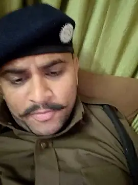 Frvgggghh online show from 01-08-26, 09:39