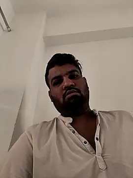 vinay smalldick online show from 04-16-26, 01:39