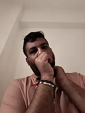 vinay smalldick online show from 04-22-26, 01:19