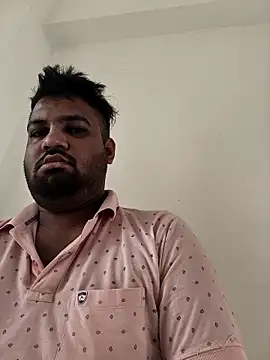 Snapshot of vinay_smalldick chatting on 05-12-26, 01:47 vinay smalldick online show from 05-12-26, 01:47