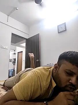 Snapshot of vinay_smalldick chatting on 05-14-26, 04:25 vinay smalldick online show from 05-14-26, 04:25