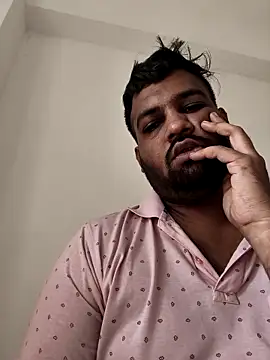 Snapshot of vinay_smalldick chatting on 05-15-26, 11:23 vinay smalldick online show from 05-15-26, 11:23