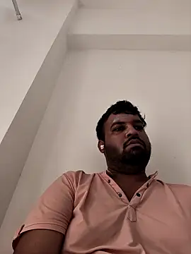 Snapshot of vinay_smalldick chatting on 06-11-26, 02:53 vinay smalldick online show from 06-11-26, 02:53