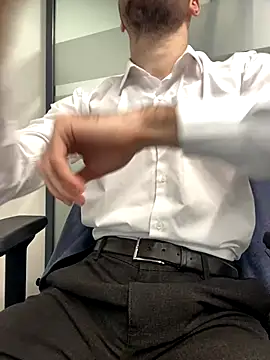 speddy34 online show from 12-03-25, 07:16