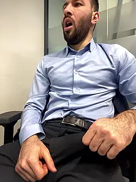 Snapshot of speddy34 chatting on 01-13-26, 06:40 speddy34 online show from 01-13-26, 06:40