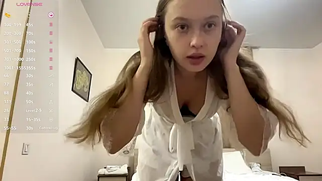 CharlynDini online show from 09-17-25, 02:41