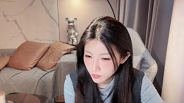 Lixinel-520 online show from 11-24-25, 06:13