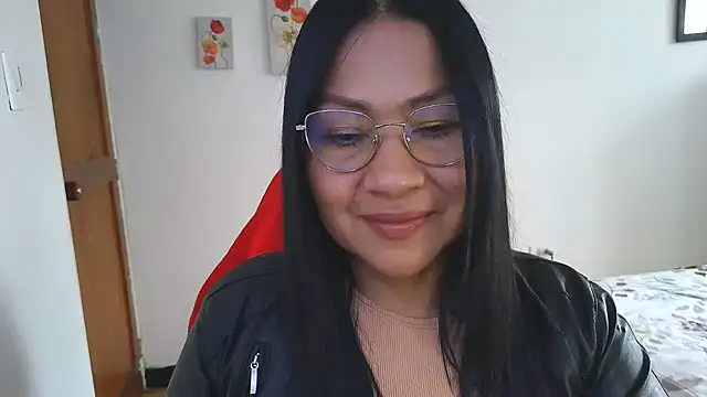 Snapshot of LissafeetHott chatting on 05-10-26, 04:56 LissafeetHott online show from 05-10-26, 04:56
