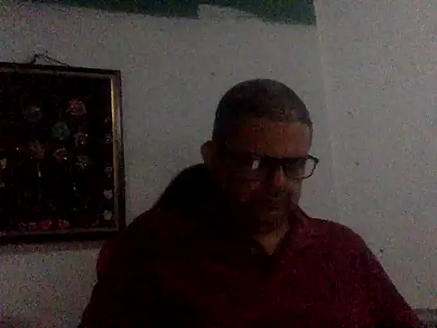 Snapshot of Katracho6969 chatting on 05-08-26, 01:00 Katracho6969 online show from 05-08-26, 01:00