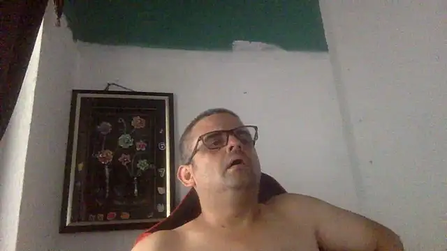 Snapshot of Katracho6969 chatting on 05-12-26, 05:43 Katracho6969 online show from 05-12-26, 05:43