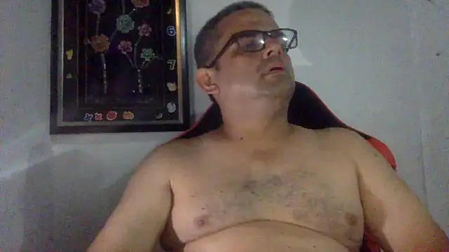 Snapshot of Katracho6969 chatting on 05-19-26, 01:11 Katracho6969 online show from 05-19-26, 01:11